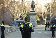 Parlamento de Cataluña pospone elección de líder prófugo