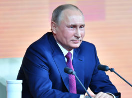 Putin comparte recuerdos de su familia: «Vivíamos modestamente, pero teníamos un televisor»