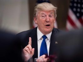 Trump pide 25.000 millones para el muro con México a cambio de no expulsar a los jóvenes inmigrantes