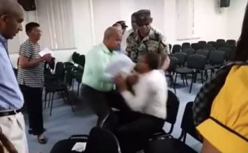 Dirigente comunitario de Mao demandará regidor por agresión durante sesión