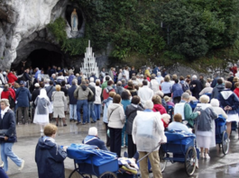 Reconocen cura de monja francesa como un milagro de Lourdes