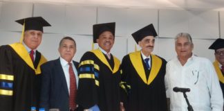 Universidad Dominicana O&M otorga doctorado Honoris Causa al ex-pelotero Tony Peña