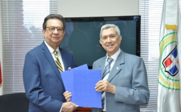 CAPGEFI y UNPHU firman acuerdo para promover materia hacendaria