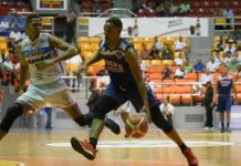 Los campeones del CDP se imponen a Pueblo Nuevo en la segunda jornada del día inaugural del baloncesto de Santiago