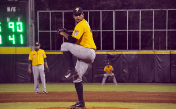 Vuelve César Valdez a Tabasco para la campaña del 2018 en LMB