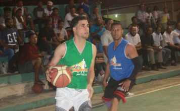 Severino guía al Hugo Kunhardt en la apertura de la Copa de Campeones