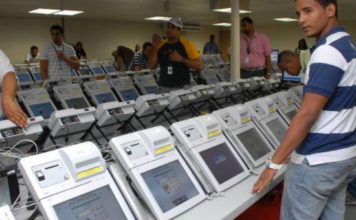 Exmiembro de Junta Central Electoral, Eddy Olivares: Indra Sistemas debe ser sometida por no entregar dispositivo en buen estado