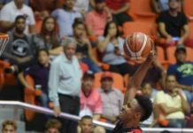 Plaza gana cuarto juego en línea al vencer Sameji y empata en el primer lugar del basket de Santiago