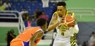 El Rafael Barias derrota a Huellas del Siglo en inicio TBS del Distrito