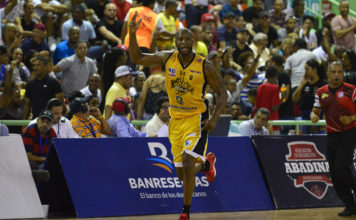 James Maye viene a reforzar al Club Rafael Barias