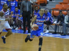 Adris de León MVP, Calcaño dirigente del Año y Ángel Núñez el Novato en el Baloncesto Superior de Santiago