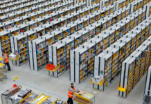 Trabajadores de Amazon orinan en botellas por miedo a ser despedidos