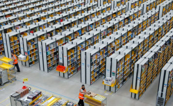 Trabajadores de Amazon orinan en botellas por miedo a ser despedidos