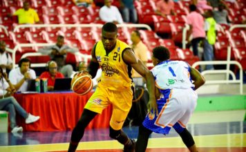 Barias vence a Huellas y clasifica a las semifinales del basket distrital