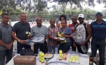 Reactivan la práctica del tenis en Barahona