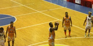 Rockies de Sonador vencen a los Leones de la Ceiba en el basket de Bonao