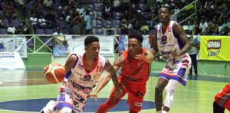 Sharks se repone y empata serie semifinal ante Correcaminos