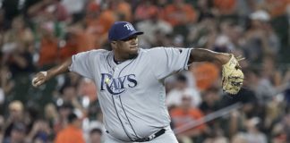 Estrellas adquieren a los relevistas Jumbo Díaz y Román Méndez