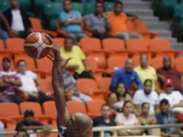 Pueblo Nuevo gana en tiempo extra y pone la serie 2-1