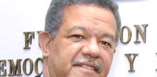 Leonel evaluará recolección de firmas; rondan las 700 mil