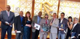 Locutores Francis Méndez y Ramón Aníbal Ramos reciben la máxima distinción del Círculo de Locutores NY