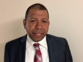 Empresario y dirigente del PRM en la diáspora va por la candidatura presidencial