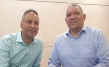 Pedro Pablo Pérez firma como gerente general de los Titanes por 3 años