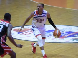 Pueblo Nuevo derrota al Plaza Valerio y empata en la primera posición de la semifinal