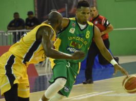 San Carlos pica delante en inicio serie semifinal A del basket distrital