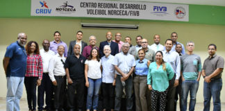Realizan con éxito taller voleibol para periodistas