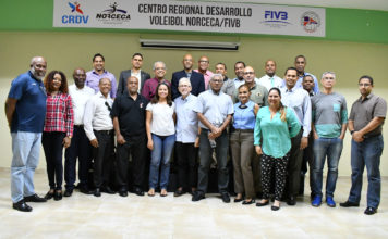 Realizan con éxito taller voleibol para periodistas