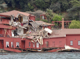 VIDEOS: Un buque de 200 metros se estrella contra una mansión histórica en Estambul