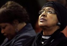 Muere Winnie Mandela, activista contra el «apartheid» y segunda esposa del expresidente de Sudáfrica