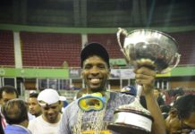 Mauricio Báez se corona campeón al barrer al Barias