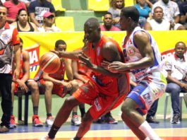 Sosúa Sharks gana semifinal y avanza a la final del baloncesto de Puerto Plata