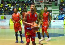 Sosúa Sharks vence a Cotorras y empata la final del basket de Puerto Plata