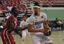 Sutton completa la pareja de refuerzos de los Leones