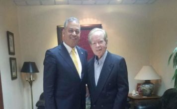 Pepín Corripio y Rubén Luna intercambian impresiones sobre temas nacionales en encuentro de empresarios