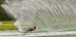 Robert Pigozzi es el primer latino que clasifica para torneo Open Máster de Slalom en esquí náutico