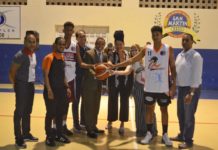 Capacito y Santa Ana pican delante en inicio de semifinal baloncesto barrial SFM