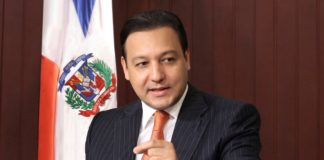 Abel Martínez, exige haitianos ilegales sean enviados a su país