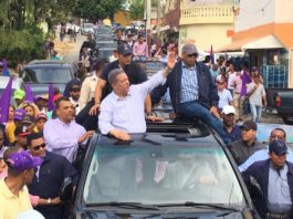 Visitas solidarias de Leonel Fernández en Los Alcarrizos