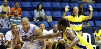 Brian Williams lidera triunfo de Titanes sobre los Metros