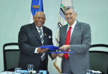 CDP y CAPGEFI firman convenio para capacitar periodistas en materia hacendaria