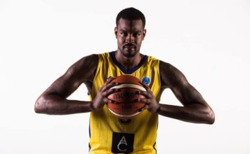 Indios de San Francisco firman al jugador importado DeAngelo Riley