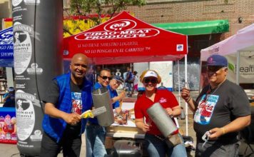 La Fiebre de la Güira se apodera de los dominicanos en Washington Heights