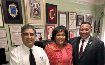 Líder Comunitario Felipe Febles llama a la comunidad a registrarse “gratis” y con tiempo para participar en La Gran Parada Dominicana del Bronx 2018