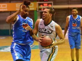 Soles derrotan a Titanes y retornan a la cima del Circuito Sureste en campeonato LNB