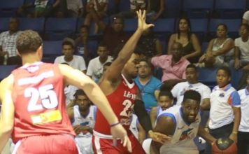 Johnson y Woodbury dan primer triunfo a Titanes