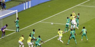 Colombia vence a Senegal con gol de Mina y se clasifica a octavos de final